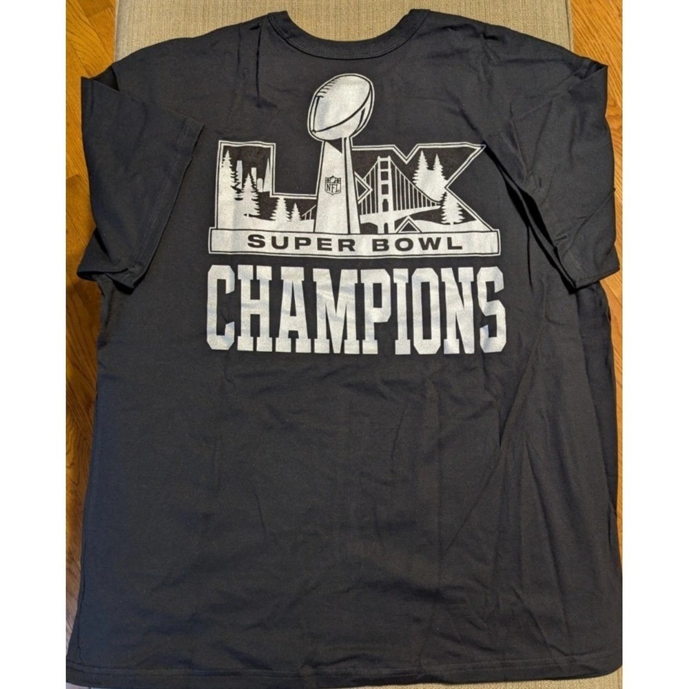 Nike Mens L Seattle Seahawks Super Bowl LX Champions Trophy Collection TShirt - Picture 2 of 3